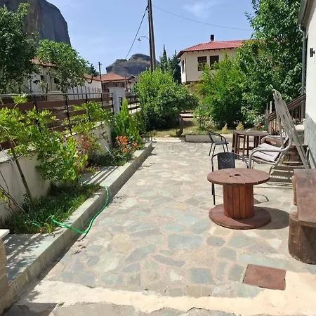 Paradise Of Meteora B *