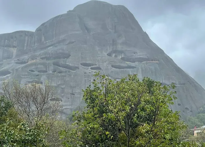 Paradise Of Meteora B * Kastraki