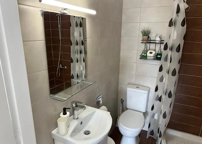 Paradise Of Meteora B * Kastraki