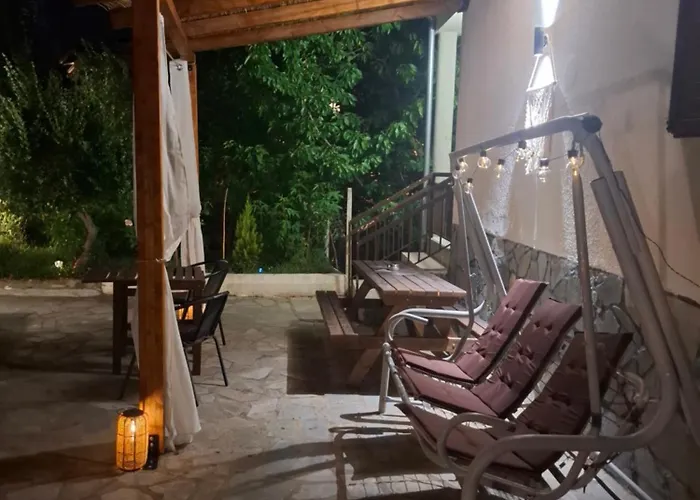 Paradise Of Meteora B